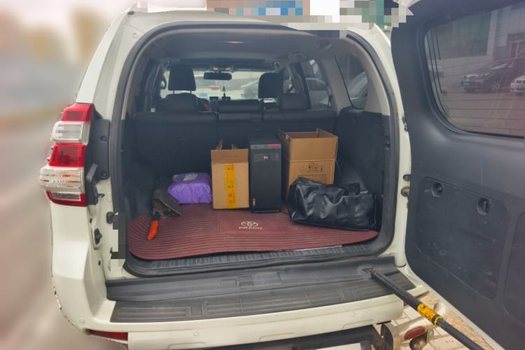 Used Toyota Prado 2016 2.7L Automatic Standard Edition Trunk