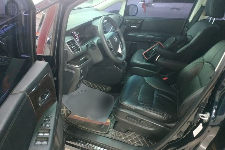 Used Honda Odyssey 2018 2.4L Luxury Edition Driver Seat