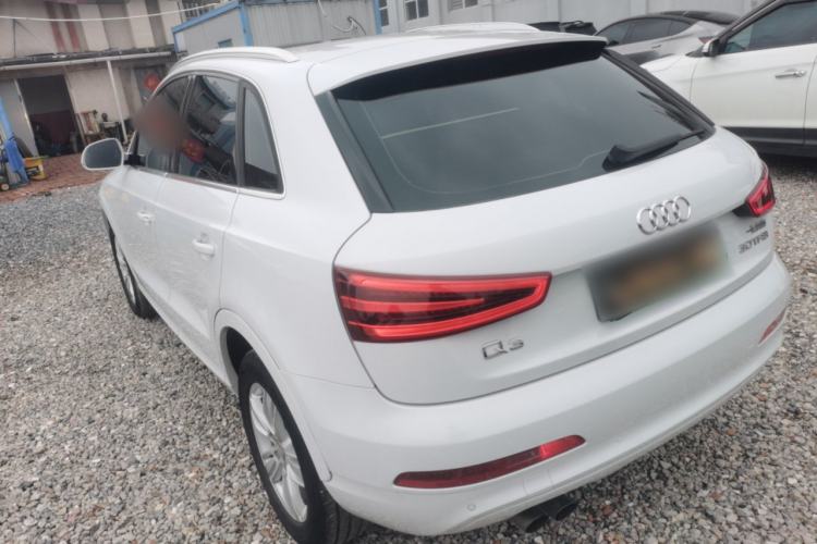 Used Audi Q3 2015 30 TFSI Comfort Model
