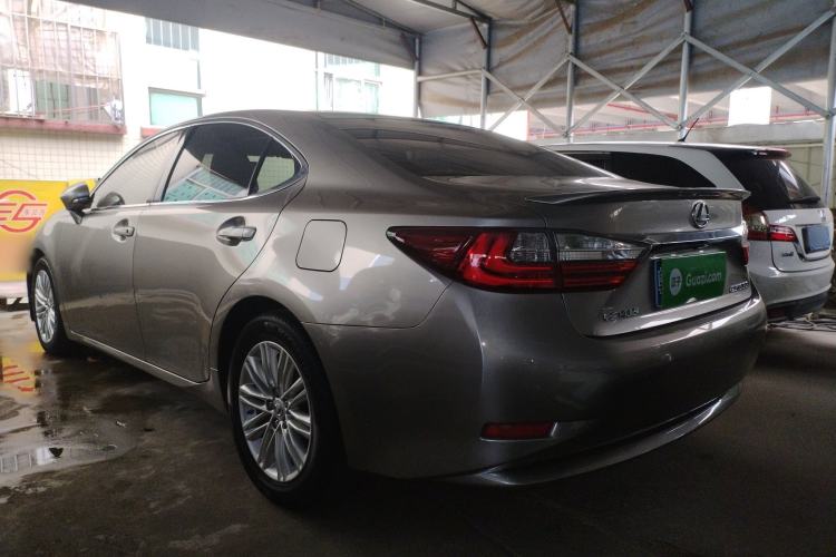 Used Lexus ES 2015 200 Elite Edition
