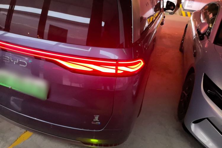 Used BYD Xia 2025 DM-i 1.5T 180km Excellence Model
