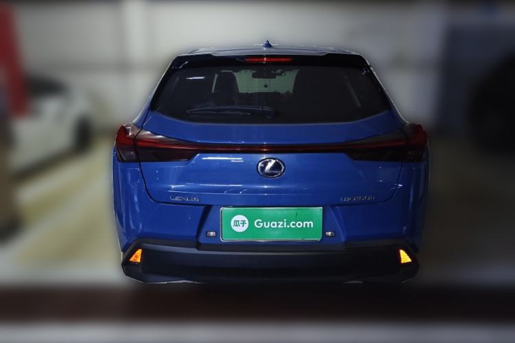 Used Lexus UX 2020 260h Explore-Cool Edition
