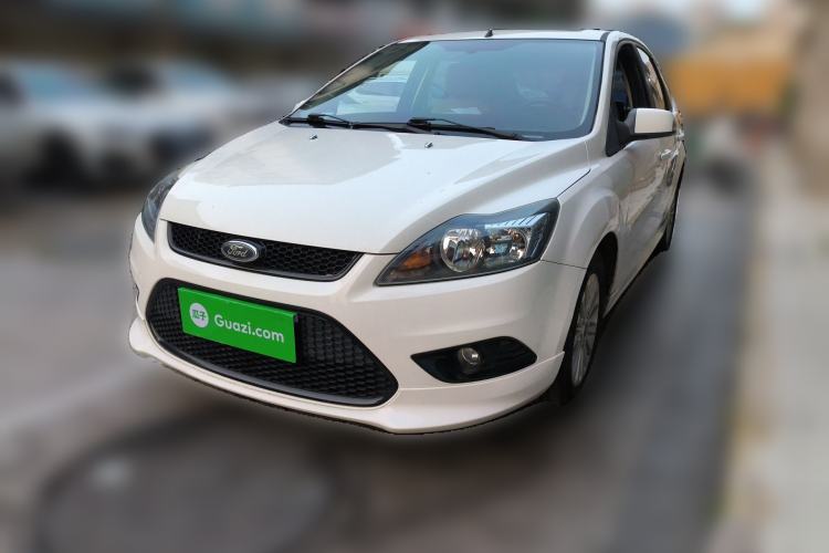 Used Ford Focus 2013 Hatchback Classic 1.8L Automatic Fashion Edition