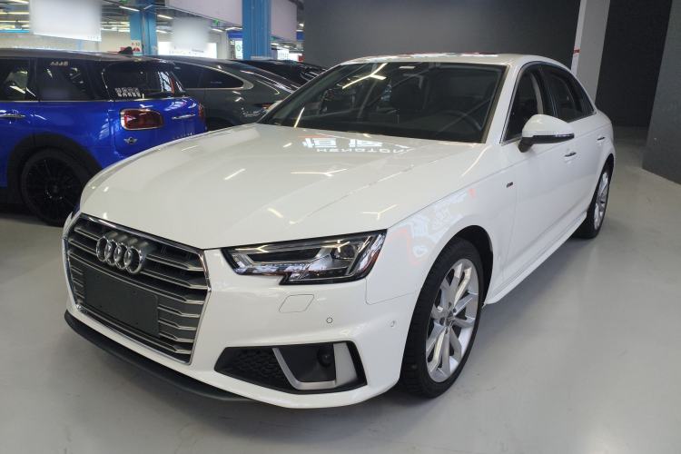 Used Audi A4L 2019 40 TFSI Fashion Version China V