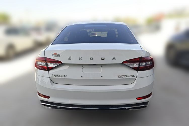 Used Skoda Octavia 2019 1.5L Automatic Smart Drive Luxury Edition China V Standard
