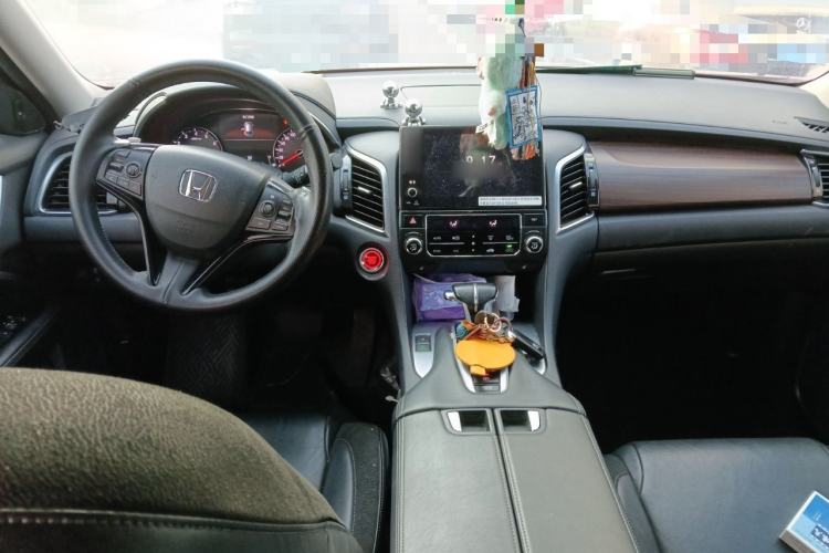 Used Honda Avancier 2019 240TURBO Two-Wheel Drive Luxury Edition Center Console