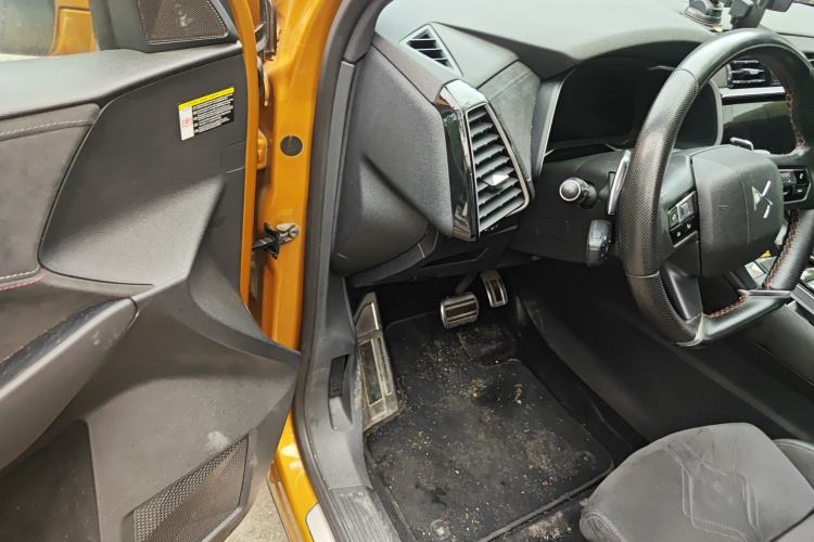 Used DS 7 2018 35THP Pashy Edition Driver Seat