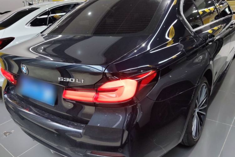 Used BMW 5 Series 2023 530Li Leading Model M Sport Package
