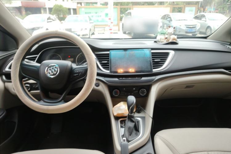 Used Buick GT 2019 15T Dual-Clutch Advanced Version China VI Standard Center Console