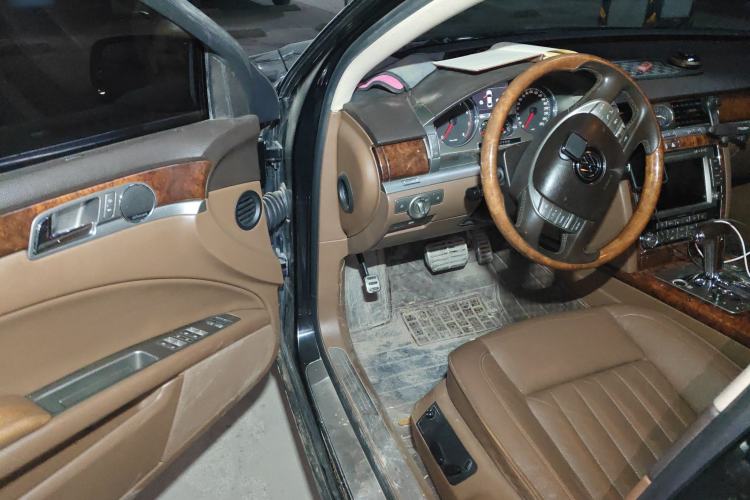 Used Volkswagen Phaeton 2012 3.0L Executive Version
