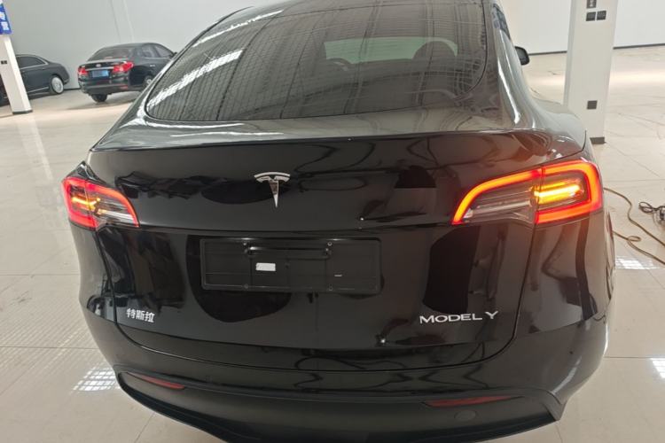 Used Tesla Model Y 2021 Standard Range Rear-Wheel Drive Version