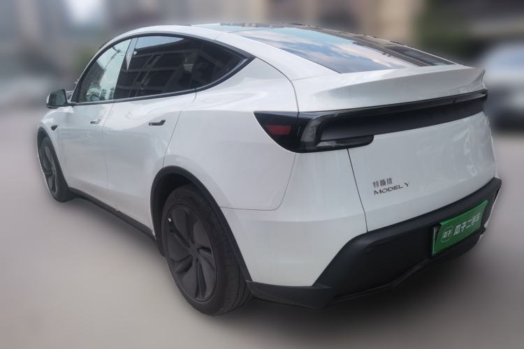 Used Tesla Model Y 2025 Rear-Wheel-Drive Version Rear Left 45 Deg