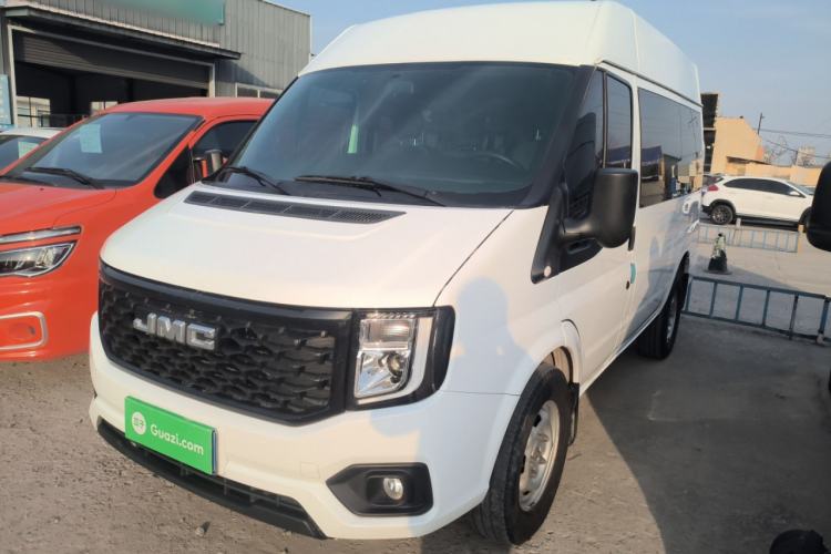 Used JMC Fushun 2023 2.0T Automatic Short-Wheelbase Mid-Top Commercial Multi-Purpose 6-Seater Passenger Vehicle