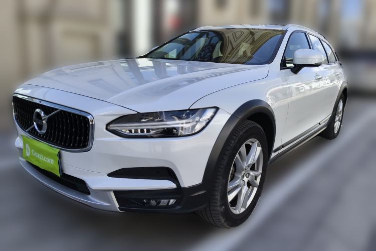 Used Volvo V90 2019 Cross Country T5 AWD Smart Range Version China VI Standard