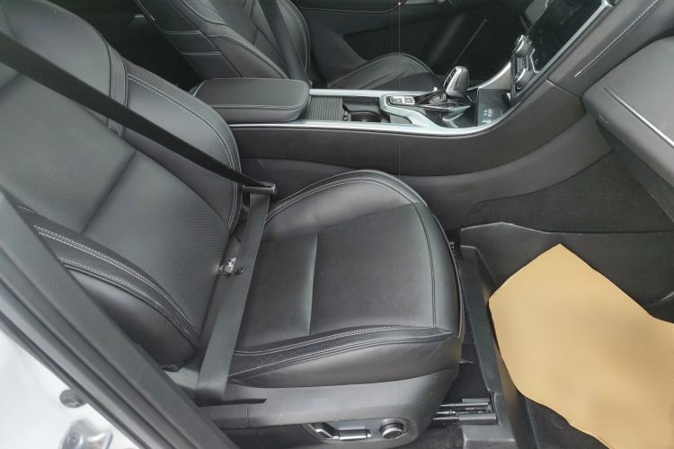 Used Lynk & Co 01 2017 2.0T Two-Wheel Drive Pro Edition
