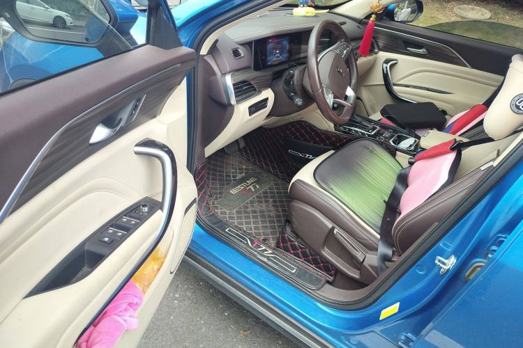 Used Bestune T77 2019 230 TID Automatic Prestige Version China V Emission Standard