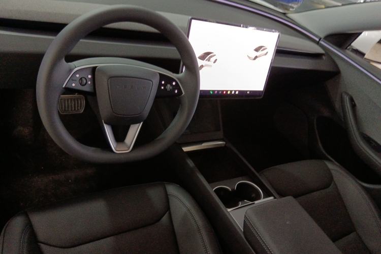 Used Tesla Model 3 2025 Rear-Wheel-Drive Version