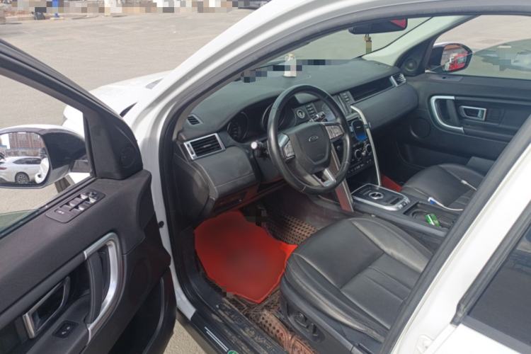 Used Land Rover Discovery Sport 2016 2.0T SE Driver Seat