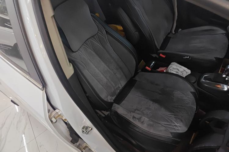 Used Buick Encore 2015 1.4T Automatic Two-Wheel Drive Urban Leading Model
