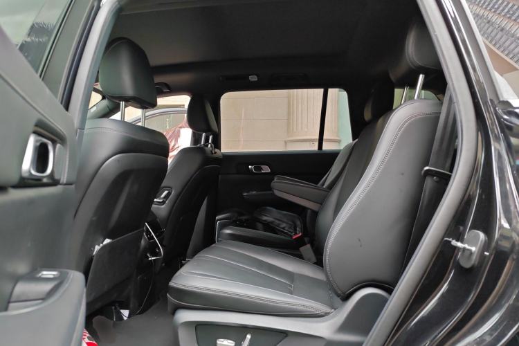 Used Li Auto ONE 2020 Extended-Range 6-Seater Version Left Rear Seat