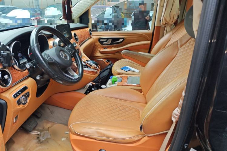 Used Mercedes-Benz V-Class 2016 V 260 L Prestige Extended Edition
