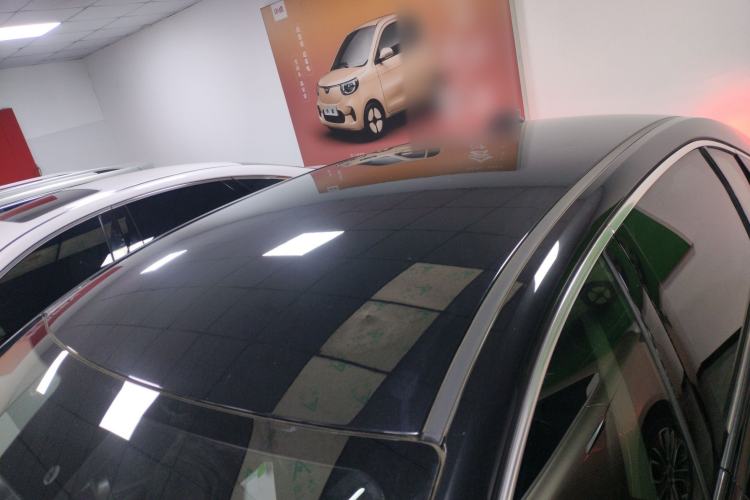 Used Hongqi E-QM5 2023 Base Travel Edition