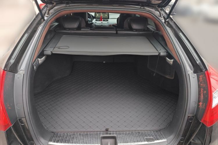 Used Honda Crosstour 2011 3.5L Prestige Edition
