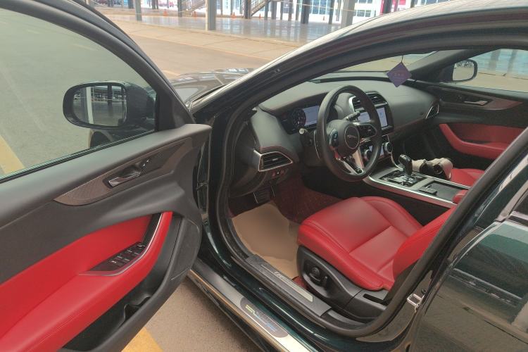 Used Jaguar XEL 2023 2.0T 250 PS R-DYNAMIC S Advanced Sport Edition Driver Seat