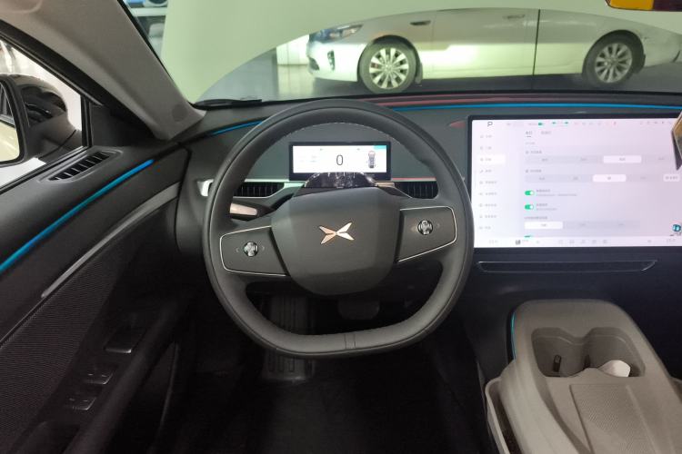 Used XPeng MONA M03 2024 620 with Ultra-Long Range
