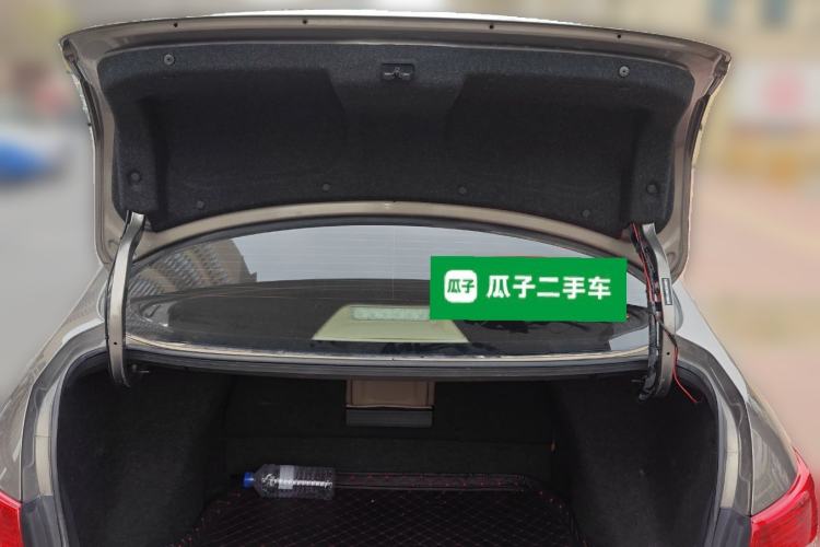 Used Nissan Sylphy 2016 Classic 1.6XE Automatic Leading Edition
