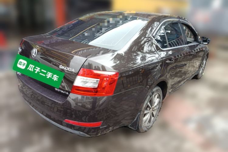 Used Skoda Octavia 2017 1.6L Automatic Chuanxing Edition Rear Right 45 Deg