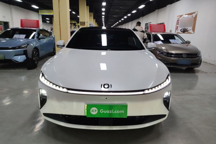 Used CHANGAN NEVO A07 2025 Blue Whale Range-Extending Model 140 Elite Version Front