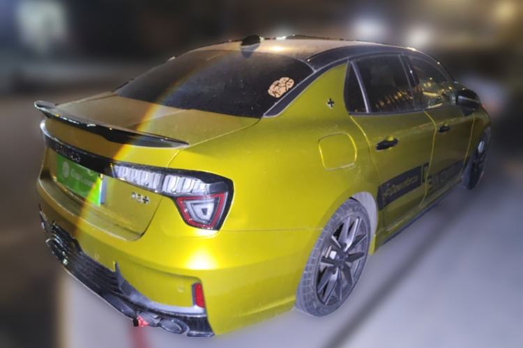 Used Lynk & Co 03 2019 03+ 2.0TD Automatic Hunter Edition Rear Right 45 Deg