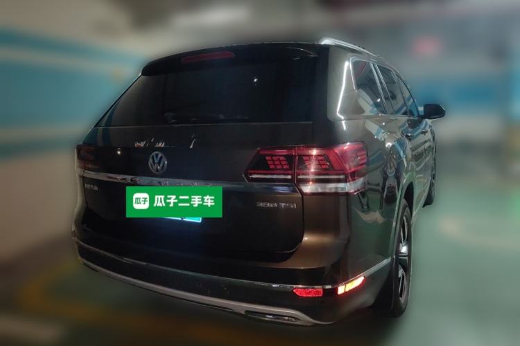 Used Volkswagen Teramont 2017 380TSI Four-Wheel Drive Luxury Edition Rear Right 45 Deg