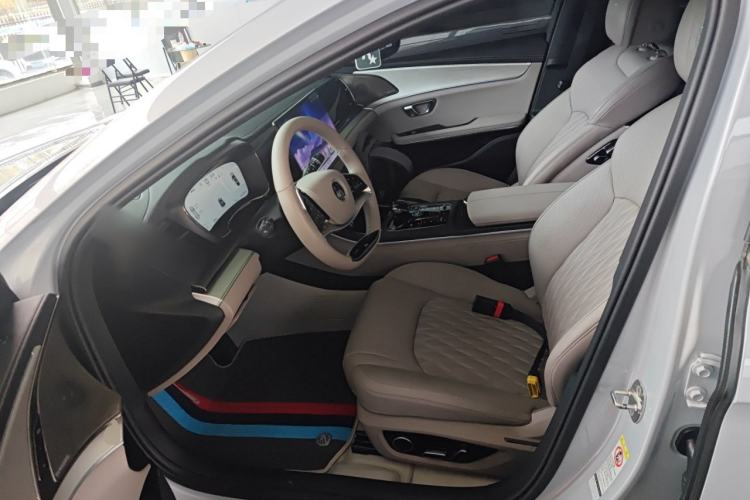 Used BYD Han 2025 DM-i 125KM Prestige Model Driver Seat