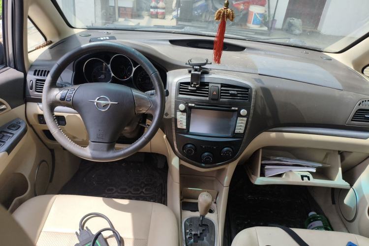 Used Haima Puxima 2013 1.8L Automatic 7-Seater Deluxe Edition
