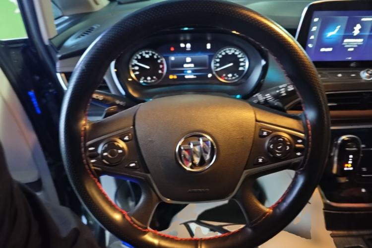 Used Buick GL8 2021 Land Cruiser Executive Class 652T Luxury Model