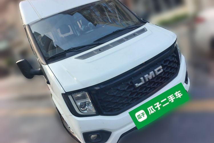 Used JMC Fushun 2022 2.0T Manual Multi-Function Passenger Vehicle Short Wheelbase Mid-Height Roof 6-Seater