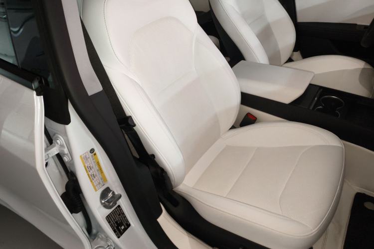 Used Tesla Model 3 2025 Rear-Wheel-Drive Version
