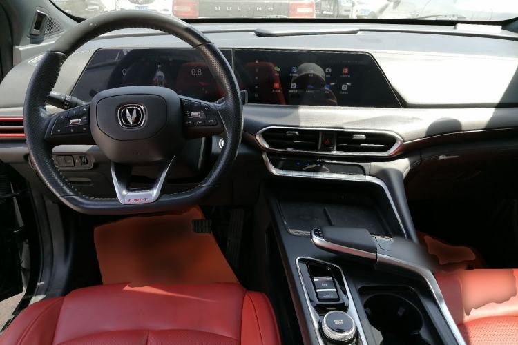 Used CHANGAN UNI-T 2020 1.5T Flagship Version Center Console