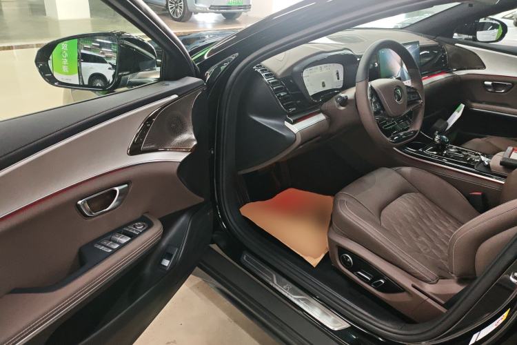 Used BYD Han 2025 DM-i 125KM Prestige Model
