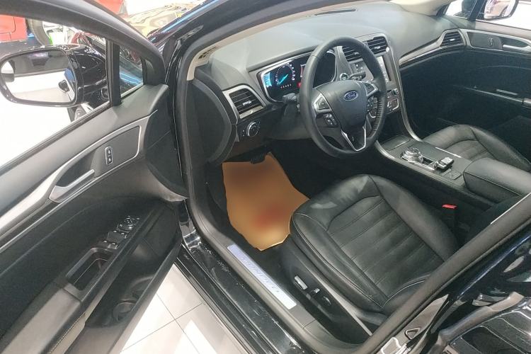 Used Ford Mondeo 2017 EcoBoost 200 Luxury Model
