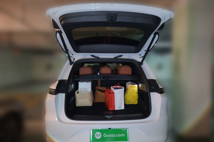 Used Li Auto L6 2024 Max Trunk