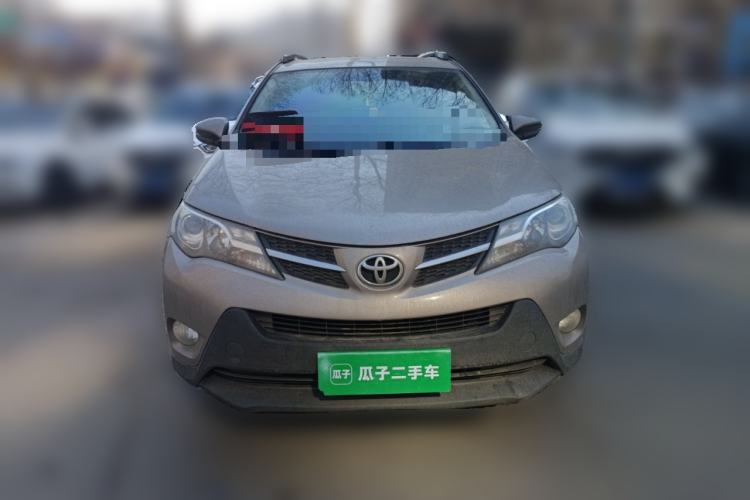 Used Toyota RAV4 2015 2.0L CVT Two-Wheel Drive Fashion Edition
