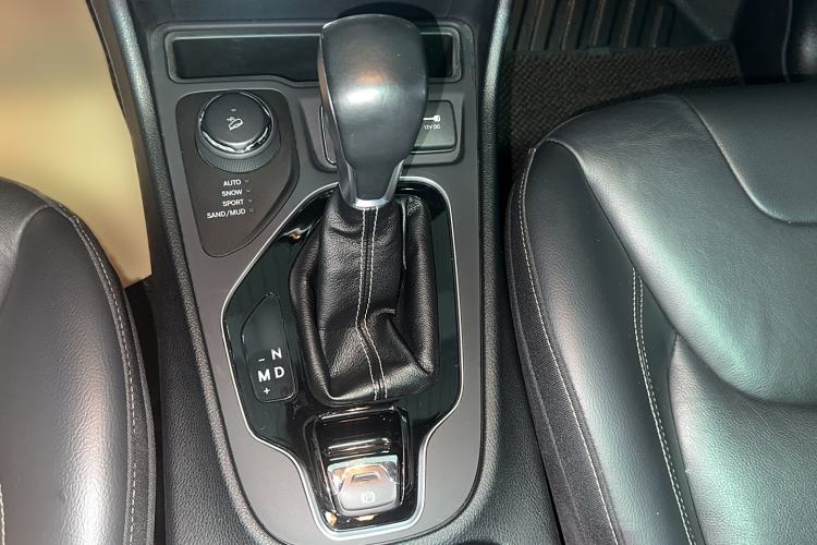 Used Jeep Cherokee 2021 2.0T Four-Wheel Drive 80th Anniversary Edition
