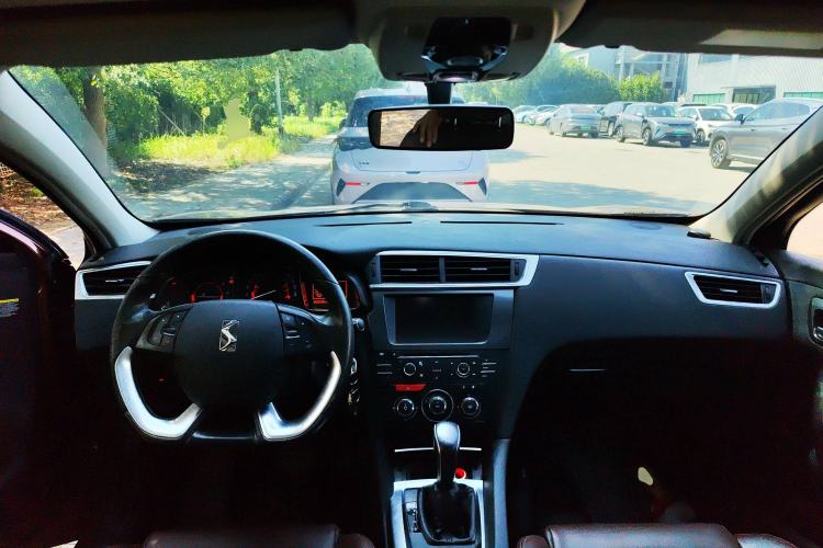 Used DS 6 2016 1.6T Elegant Edition THP160