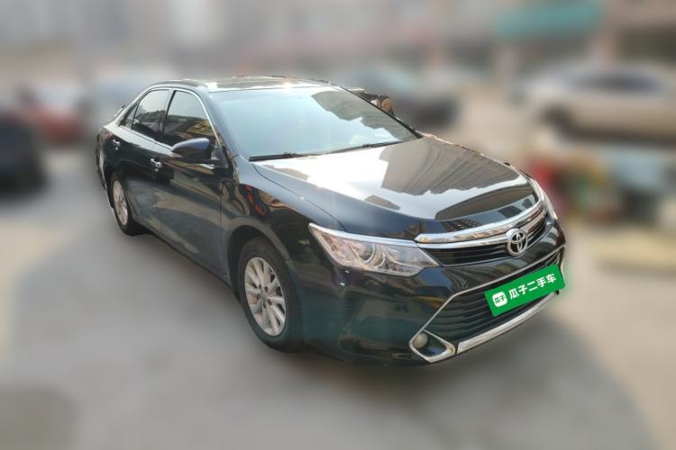 Used Toyota Camry 2016 2.0G 10th Anniversary Leading Edition
