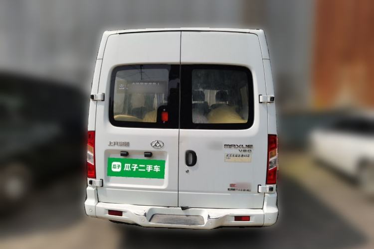 Used SAIC MAXUS Xintu V80 2017 2.5T AMT Aoyuntong China IV Short Wheelbase Mid-Roof 5/6/10-Seater
