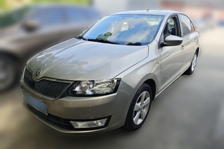 Used Skoda Rapid 2015 1.6L Automatic Smart Selection Model