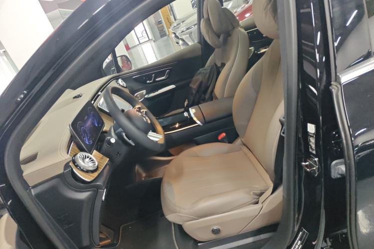 Used Mercedes-Benz EQE SUV 2024 500 4MATIC Luxury Edition
